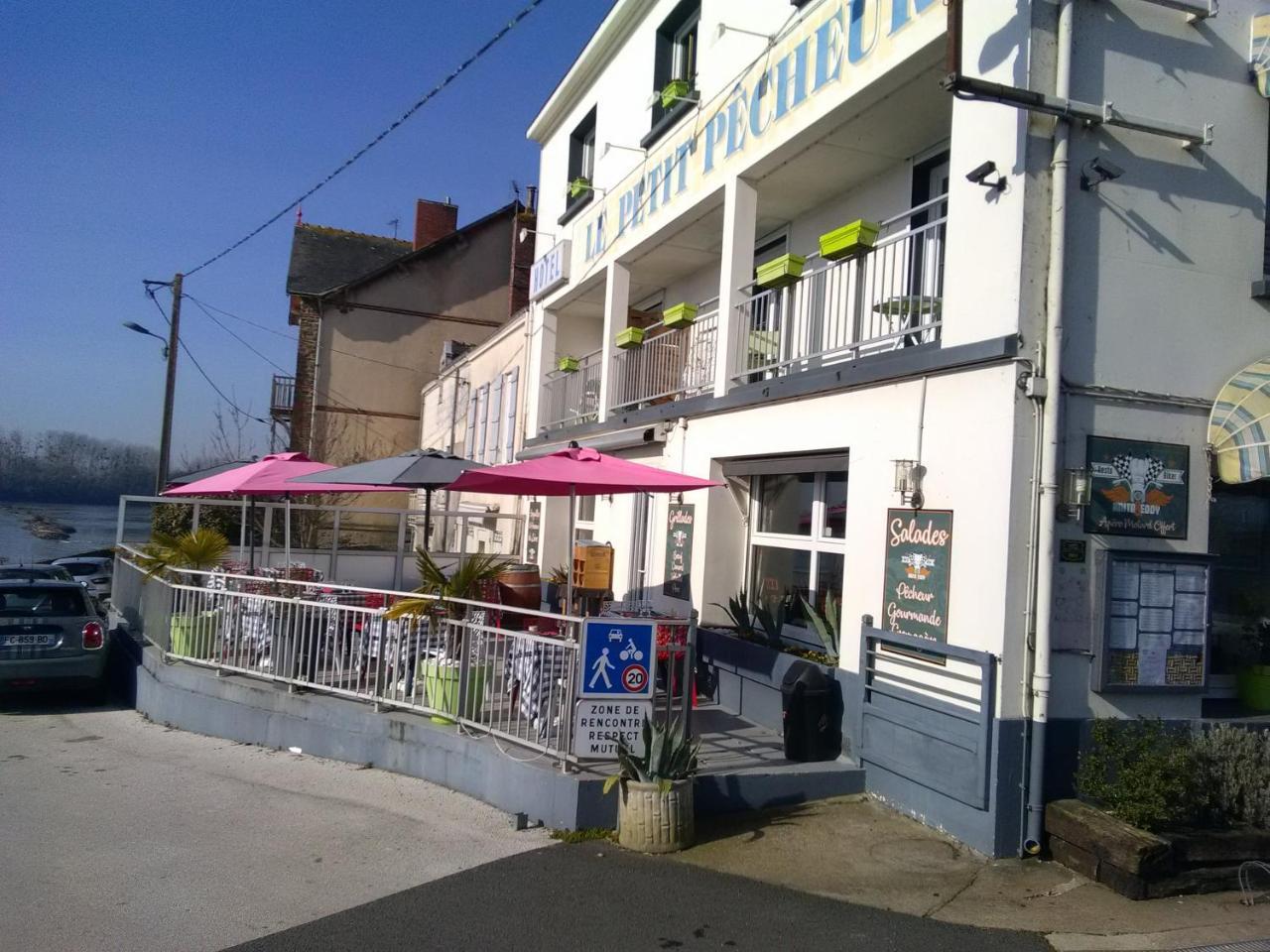 Le Petit Pecheur Ξενοδοχείο Saint-Florent-le-Vieil Εξωτερικό φωτογραφία